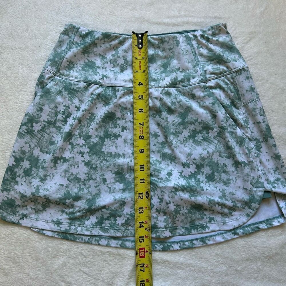 PUMA Athletic Skort – Green Floral Print, Built-in Shorts Size S - Picture 6 of 8